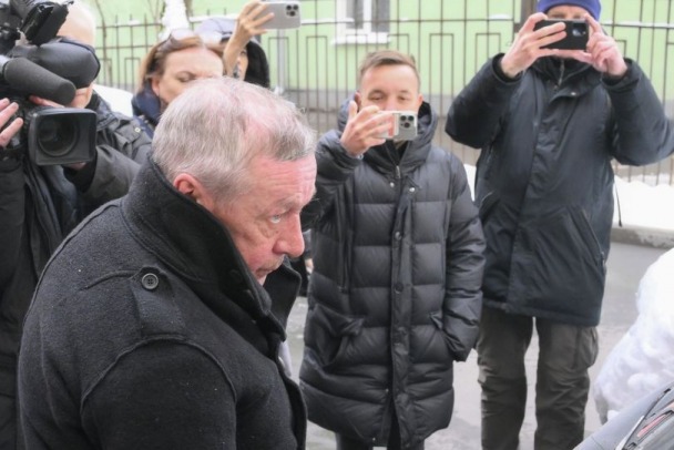 Позовут на съемки или нет? Что говорит кинобизнес в ожидании Ефремова