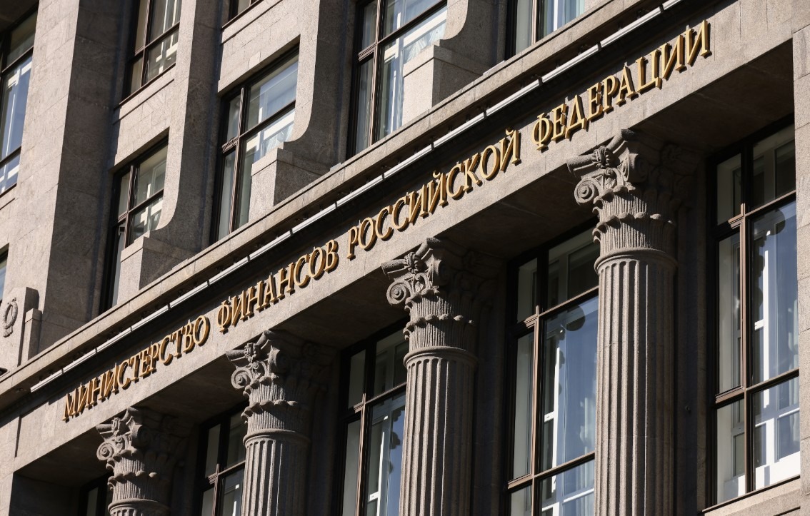 Минфин хочет освободить от НДФЛ выплаты компаний на детей до 1 млн рублей