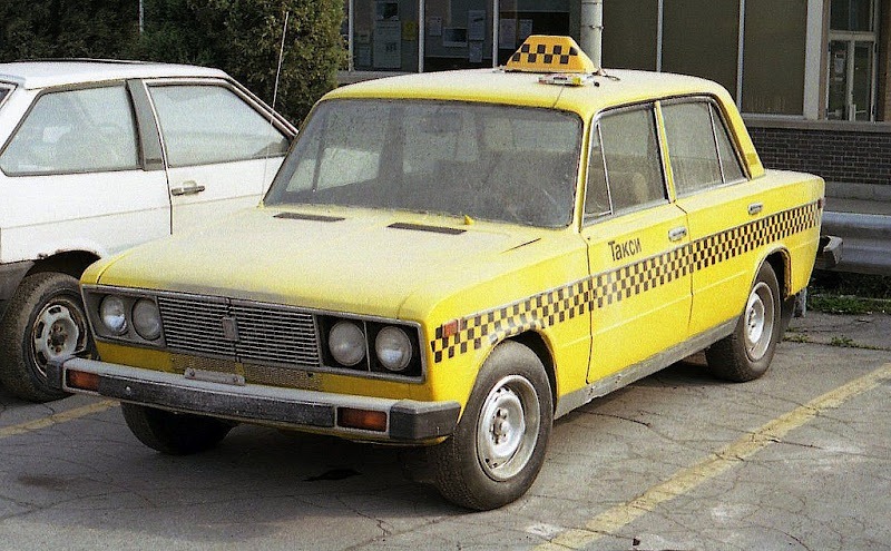 Закон об использовании отечественных авто для такси может вступить в силу в 2026 году