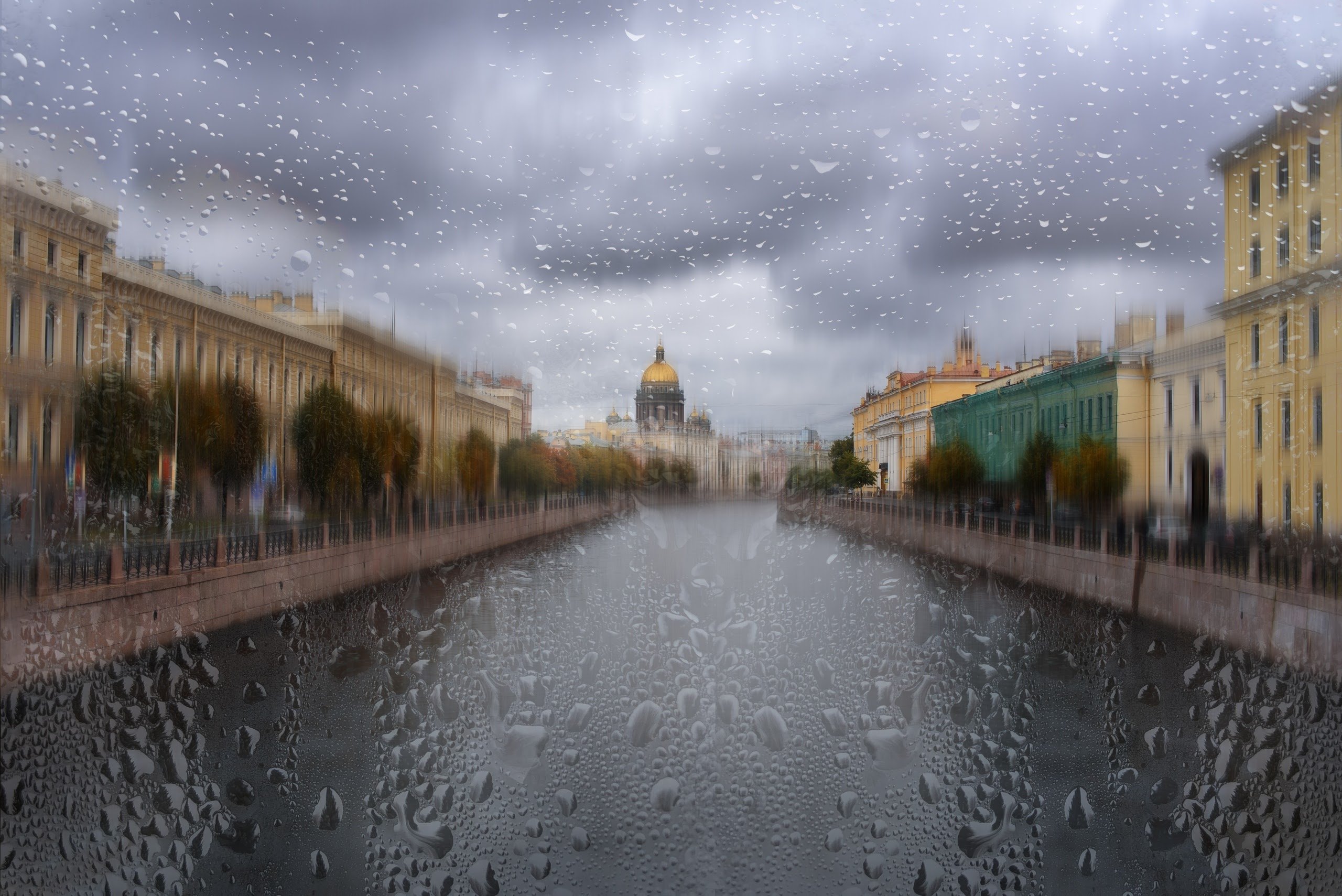 Есть хорошая новость и плохая. Главный синоптик Петербурга рассказывает, с чего начнётся июль