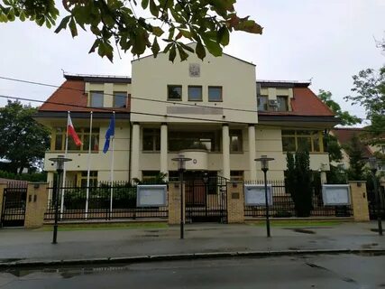 Россия закрывает генконсульство Польши в Калининграде
