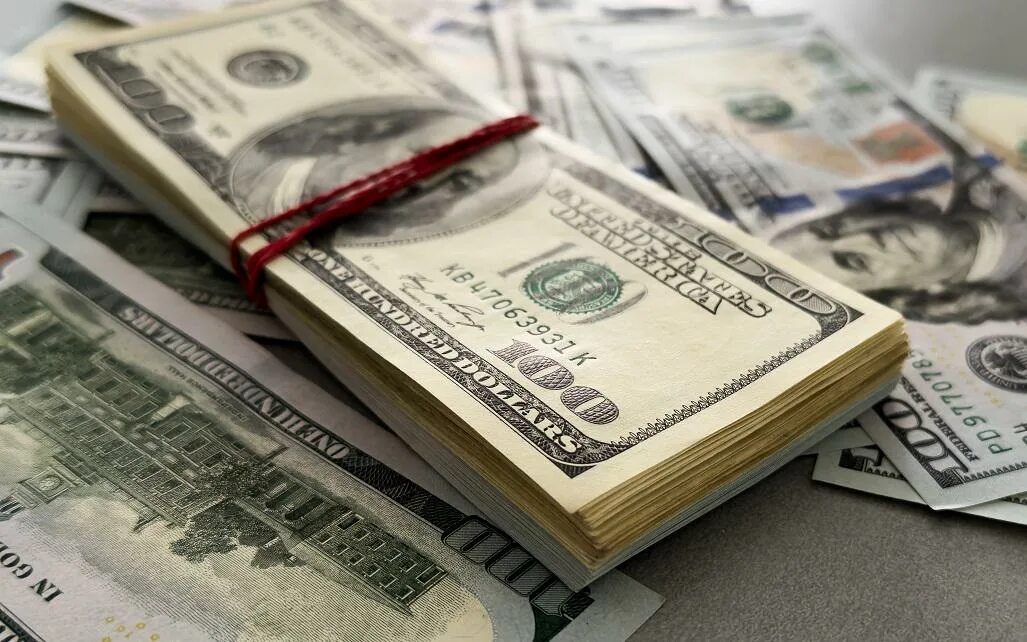 Аналитики рассказали, почему доллар вскоре может упасть до 70 рублей