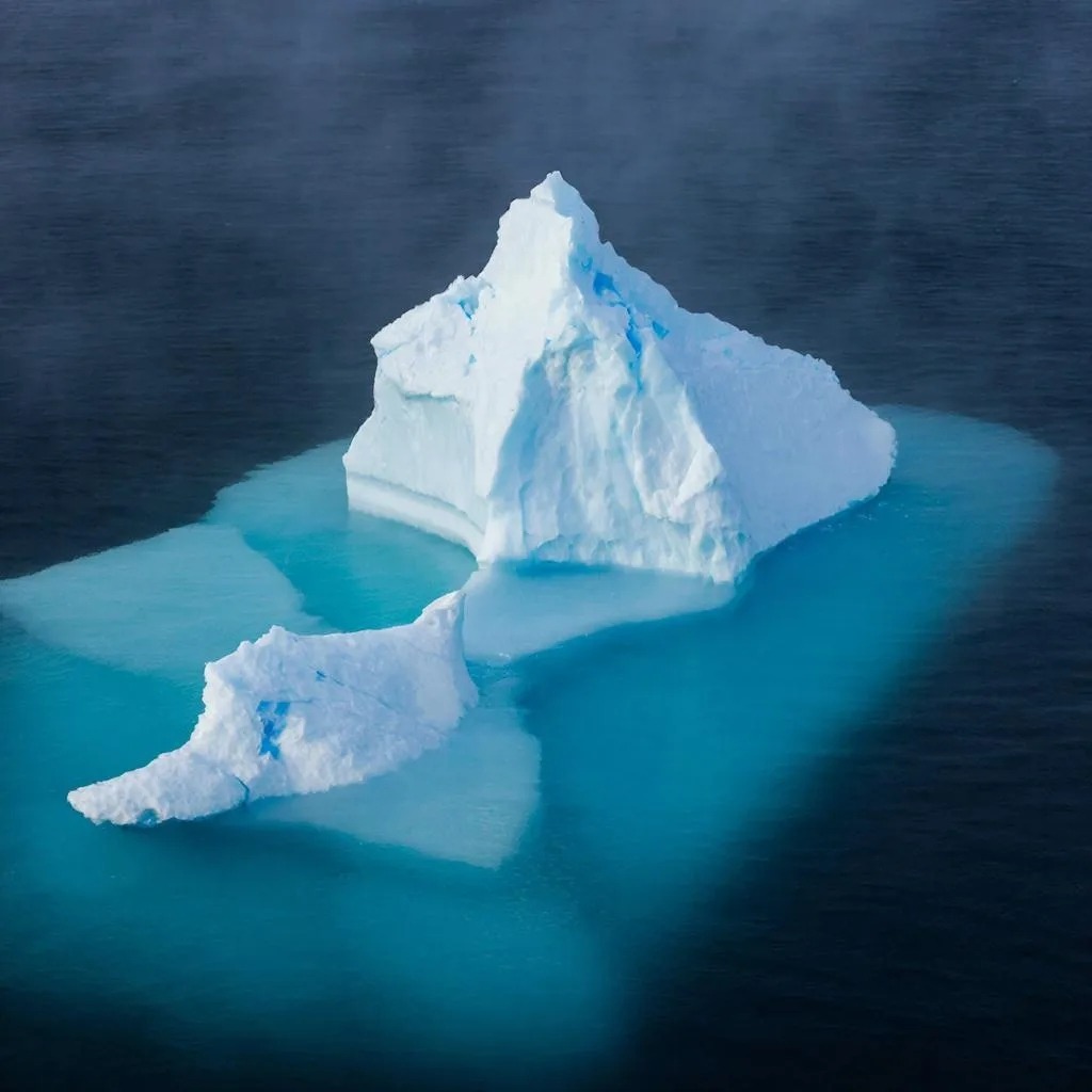 Крупнейший айсберг планеты стремительно уменьшается