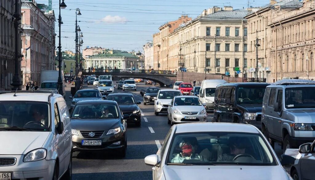 Спикер парламента Петербурга: ввод платного въезда в центр неизбежен