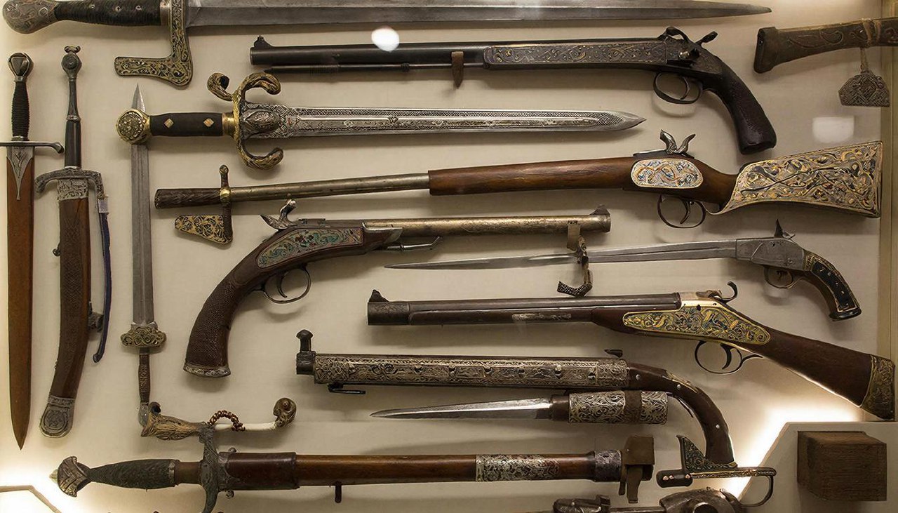 Новый премьер-министр Чехии раскрыл схемы поставок оружия на Украину