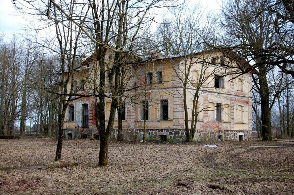 Усадьбу Жабино продают