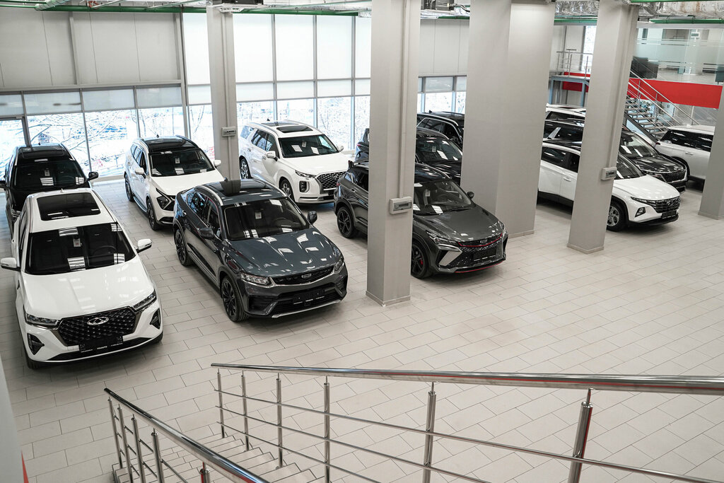 Май оказался худшим весенним месяцем по продажам новых авто в Петербурге