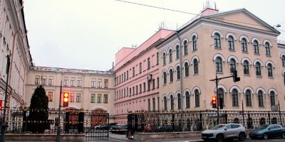 Участок Дровяной улицы в центре Петербурга перекроют до сентября