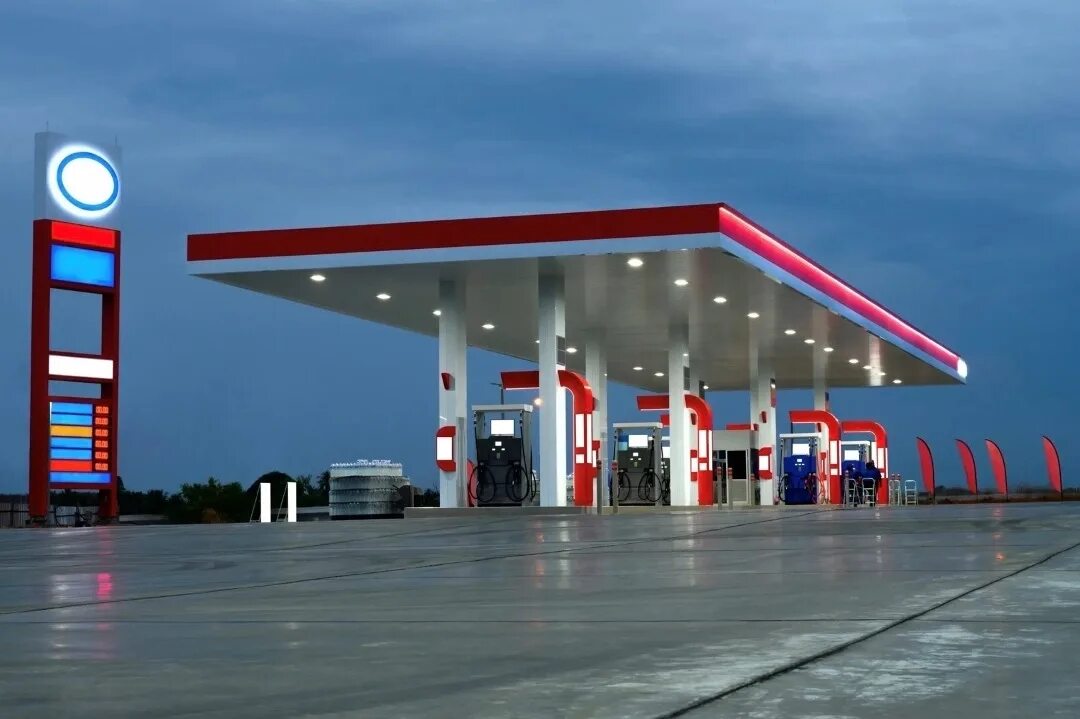 Стоимость бензина АИ-92 в Крыму не будет превышать 100 рублей за литр